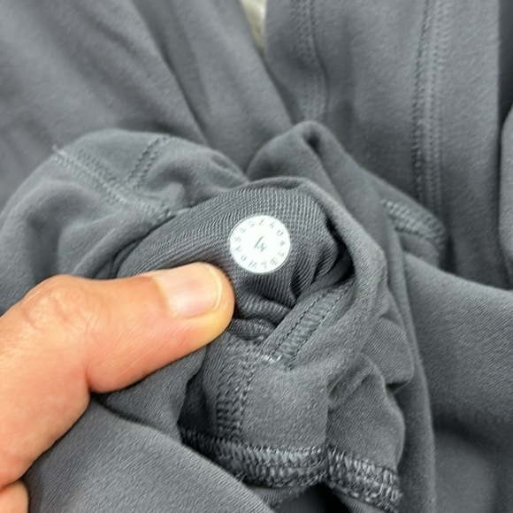 Lululemon Align Crop *21" Titanium - Picture 6 of 6